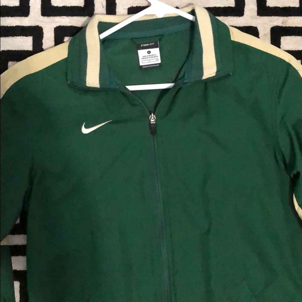 Unisex Nike Storm Fit Jacket - Picture 4 of 7